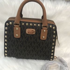 Michael kors sandrine stud sm satchel